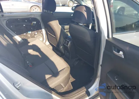 2020 Kia Sportage Lx z USA, uszkodzony, nr VIN KNDPMCAC1L7628948